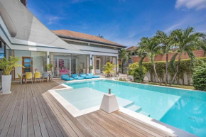 Luxury 4BR Villa Virginie, Salt Pool, Rawai & Naiharn